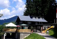 Gasthaus Kropfen im Sommer