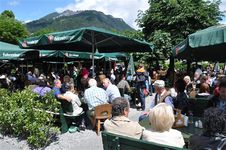 voller Biergarten im Wirtshaus Kohldampf